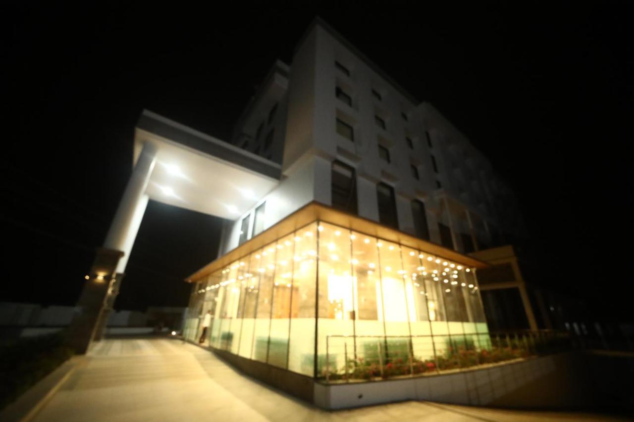 Park Avenue And Resorts Sikar エクステリア 写真